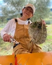 「さすがの感性」〝衝撃Tシャツ姿〟の財前直見に反響続々「凄く憧れます」「見習いたい」