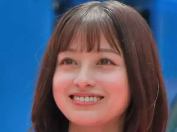 「癒される…ありがとう」橋本環奈が公開した〝寝癖ショット〟に返信殺到「リプ欄が尊い癒しでいっぱい」