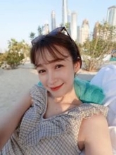 新婚半年…28歳〝セレブモデル〟がズボンを下ろし…刺激的な1枚「彫刻のよう」「なんてキレイ」