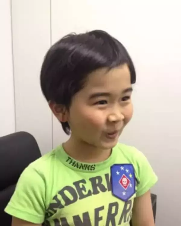 「え？カラコン？マニキュア？誰ですか？!」鈴木福〝激変〟スタイルに反響「福くんの面影ゼロ」「一瞬福さんに見えなくてびっくり！」