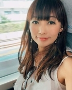 「高齢出産」で脳出血⇒帝王切開⇒緊急オペ…寝たきり姿公開のピアニスト47歳・田口理恵の近況に「とにかく自分を大切に」「ママが居てくれるだけで…」