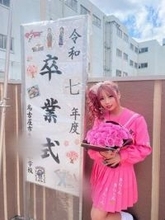 「若返った！」小学生に見えないギャルモデル→中学入学で〝激変〟「全然30代じゃない！」「普通の女の子」反響相次ぐ