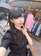 「冗談だよね」〝衝撃のゴミ散乱部屋〟公開…「アイドル失格」まるやまみくに脚光「床見えない」「グループ名に偽りなしで草」家賃の高さにも注目集まる