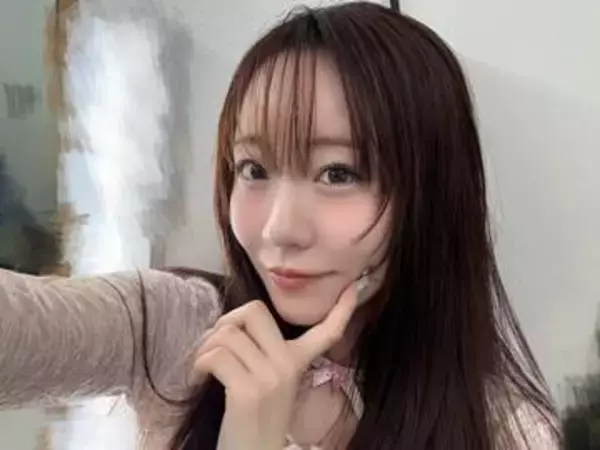 「規模がハンパない」「レベチのプレゼント」FRUITS ZIPPER・真中まなが新宿駅をジャック！？ファンによる誕生日祝いに「すごすぎて意味わかんなかった！」