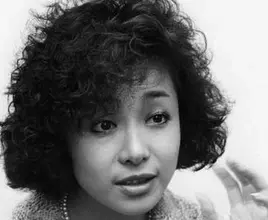 〝平野紫耀の熱烈ファン〟元祖女性アナ...南美希子70歳の華やかな近影に反響「懐かしいぃ」「80年代、テレ朝の全番組に！と錯覚するほど出てた」