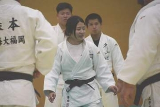 「自分の成長のために向き合って」トップ選手と高校生の貴重な交流　柔道クリニックが伝える努力の価値【金鷲旗柔道大会】