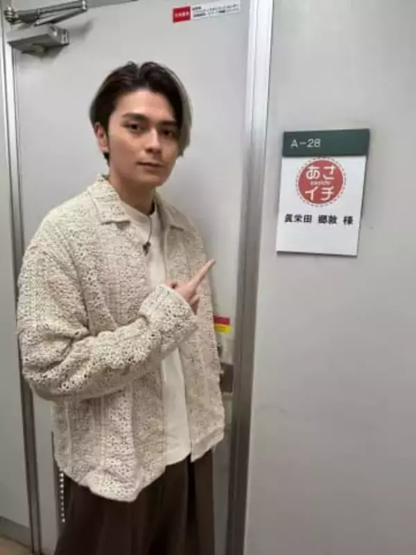 「並ぶと圧巻」「繋がった」少年期と青年期演じた〝同一人物〟13歳＆25歳俳優〝レア2ショット〟に反響「見事に…」「お2人ともイケメンすぎ」