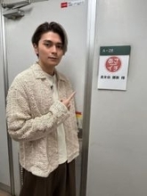 「並ぶと圧巻」「繋がった」少年期と青年期演じた〝同一人物〟13歳＆25歳俳優〝レア2ショット〟に反響「見事に…」「お2人ともイケメンすぎ」