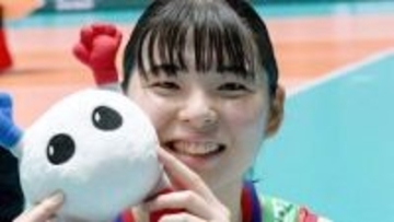 「ギャップにやられた…」童顔で184センチ長身、ノースリーブでノーバン〟始球式！バレーボール女子日本代表・山田二千華にどよめき「めっちゃ愛くるしい」「いい肩してるね～」