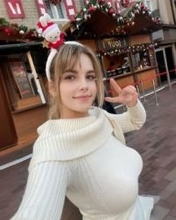 「これはすごい! 」ウクライナ人レイヤー・ネトーチカ〝フィギュアにしか見えない〟完璧コス披露に絶賛の声「素晴らしいしか言葉が出てこない」