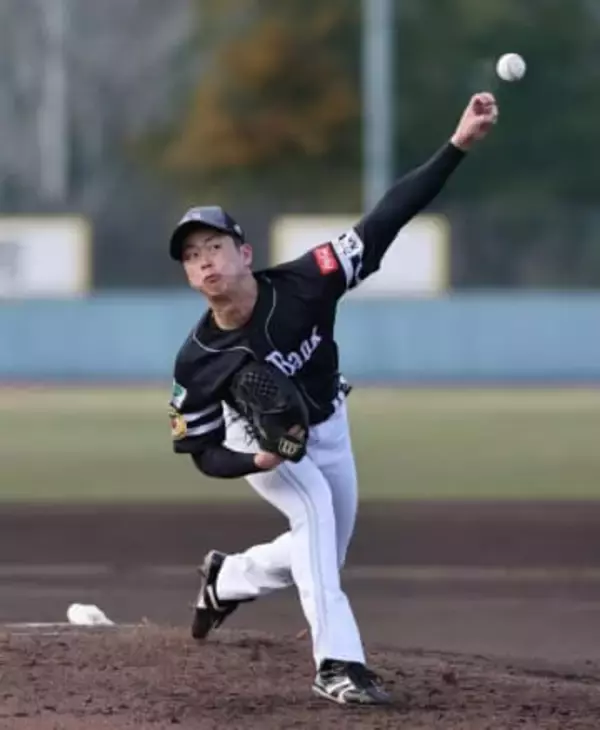 「1軍の打者にどれだけ通用するか見たい」2軍投手コーチが絶賛するソフトバンクの育成3年目左腕　ライブBPで決め球冴えKKK