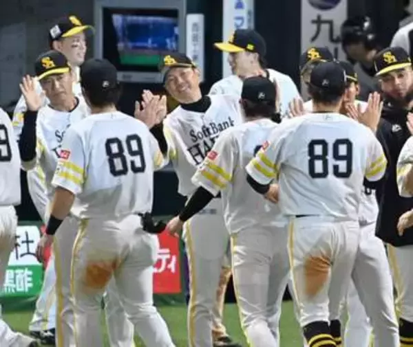 「勝って、負けて、負けて、負けて…」　ソフトバンク小久保監督、首位ターンの前半戦を総括　分岐点に挙げた日本ハム3連戦　勝ちパターン確立に手ごたえ