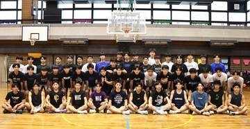 「ヒガシが行くしかない」残留の3年生と新主将が誓う全国への切符【高校バスケ・ウインターカップ】