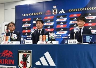 「意気込みは重要」「将来的に目指していただきたい」本田圭佑氏が熱望する日本代表監督就任について協会が見解【北中米3カ国W杯】