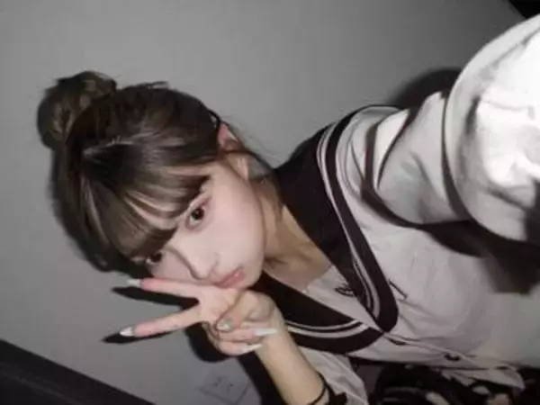 「人生成功しすぎ…」19歳で〝高級オープンカー〟納車にネット衝撃…インフルエンサー・MINAMIに「えげつない」「金銭感覚おかしくなってる」「年下なのに凄すぎる」の声