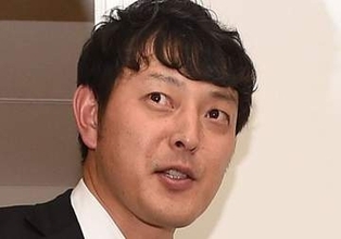 長女と20歳差の3歳末娘が撮影…岩隈久志さん〝思い出の地〟夫婦ショットに脚光「いい写真！才能あるな！」「なんとも感動です」