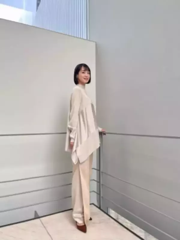 同僚婚から15年…京大卒40歳・八木麻紗子アナ〝幻想的家族ショット〟公開に反響「癒やされますね」「神秘的です」