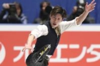 「以前指輪がチラリと…」「声出た」〝極秘婚〟3年前引退のフィギュア選手が結婚公表！和装ウエディング写真に「ビックリするほどお似合い」「素敵な女性に出会えて良かった♡」の声