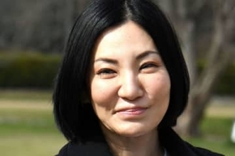 「だれ??」「痩せた?」「何事…」〝激変〟広瀬香美に騒然！ショートカット歌唱姿に「モノマネと思ったら…」「まさかのご本人」「顔が違う。声は同じ」反響続々