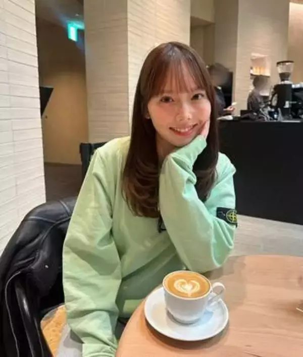 「あの笑顔は反則級」〝貴婦人ショット〟入社2年目、新貝まゆアナに脚光「優しい雰囲気にほっと」「元気をもらえる」