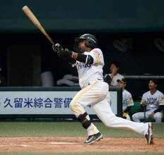 ソフトバンクのキューバ出身18歳モレノが公式戦初安打「手応え十分」盗塁も決め斉藤2軍監督「思い切りの良さ」