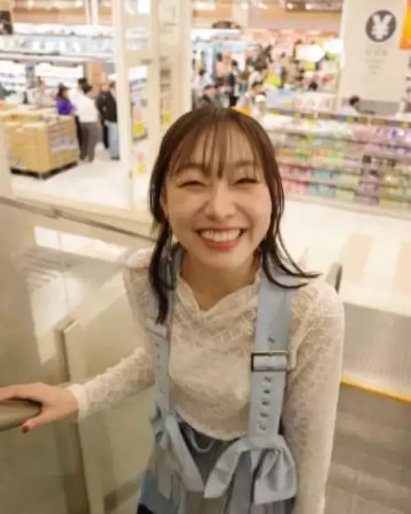 「思わず目を…」〝露天風呂で湯けむり〟ショットの須田亜香里に「最高ですね」「背中が特に綺麗」の声