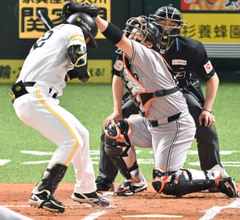 ソフトバンク、3回まで5安打で10得点　巨人投手陣が四死球連発→秋広優人が満塁弾、山川穂高は3ラン