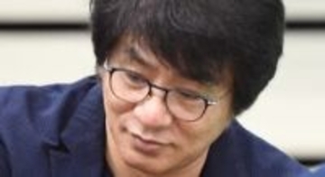 「痩せられましたね」ASKA、67歳女性歌手と見つめ合い2ショット「どんどん…」「なんか若返りました？」