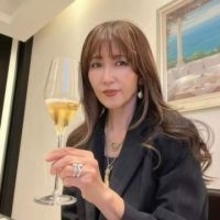 「そりゃキムタクも胃袋掴まれるわ」工藤静香〝ありあわせ〟夕飯の公開に「最高の団欒メニュー」「本当にお料理上手で尊敬」「お皿も素敵」絶賛の声