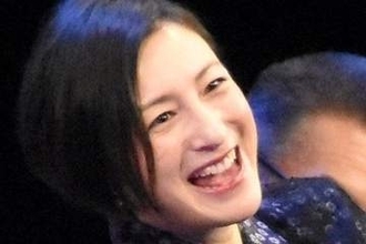 「どっちが広末さん!?」4月に活動再開の広末涼子、モノマネタレントと〝再会ショット〟が反響！近影公開に「元気そうで良かった！！」「ほっこり」の声