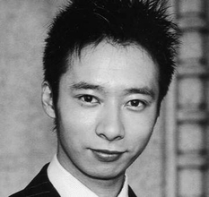 「壱成さんの面影がある」父も継父も名優…〝金髪激変〟谷原七音の近影が話題「表情は谷原さんに似てる」「仕草が激メロすぎ」
