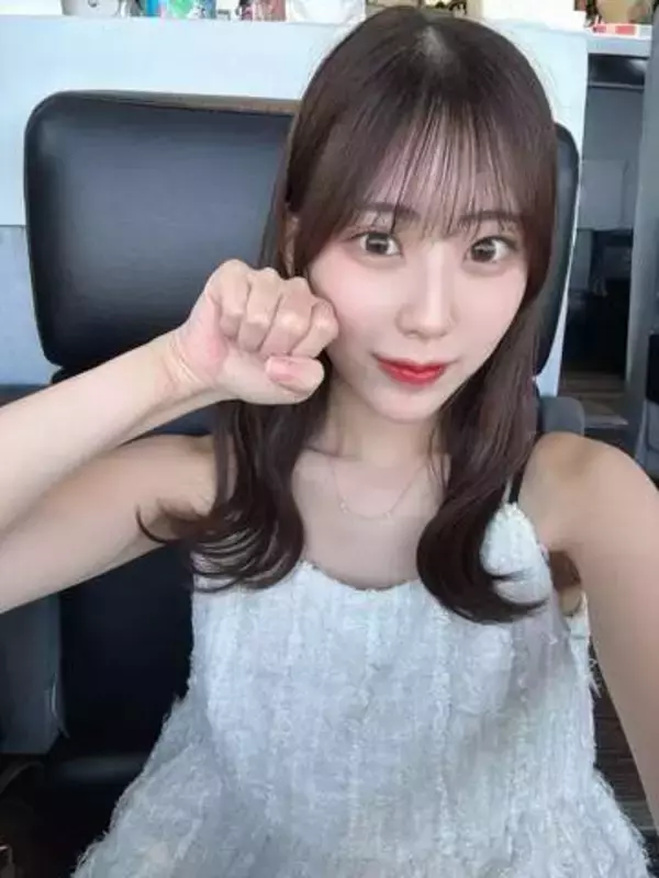 「店員なの今知った」留年報告のリケジョ〝ミス成蹊〟久木田帆乃夏がバイト卒業ショット「エプロンよく似合っています」「入るのにも大変なのに長く続いたって凄いです」