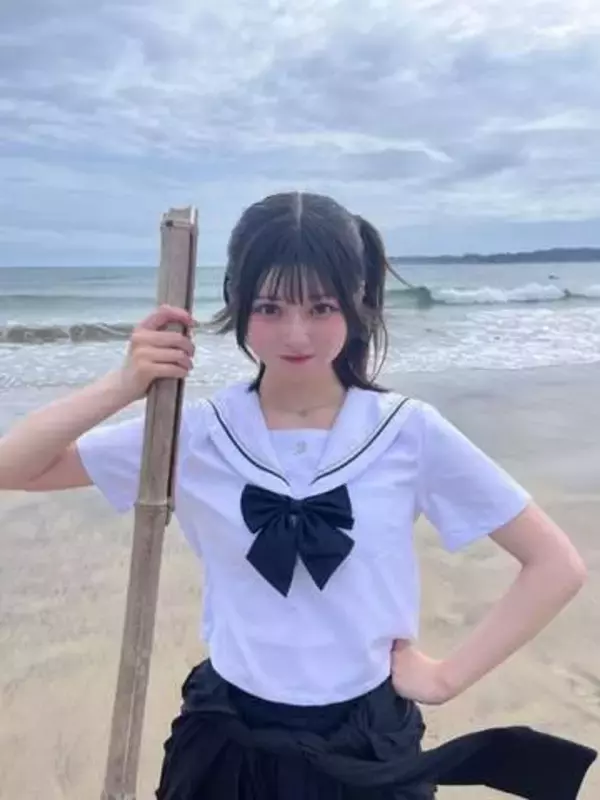 「異次元のスタイルに衝撃」高身長アイドルHANNA〝高3だからまだ伸びるかな〟宣言ショットにファン騒然「ずば抜けてきたよね」「俺はもう横にしか伸びないし…」