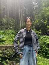 共演俳優との結婚から6年…1児のママ、山本美月〝ニットで教壇ショット〟に「こんな先生いたら喜んで留年する」の声も