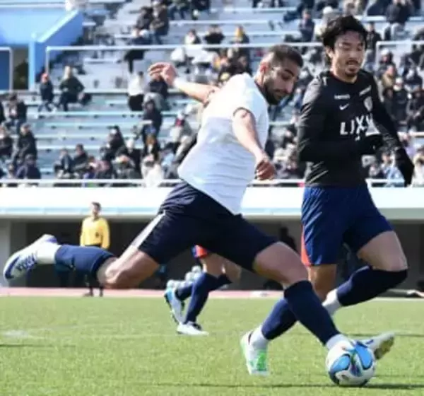 「彼にどう点を取らせるか」　昨季不発の元イラン代表、王者鹿島から2発　J1アビスパ福岡のキーマンはFWシャハブ・ザヘディ