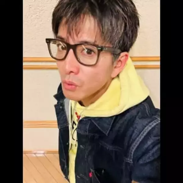 木村拓哉が感動の〝320円お菓子〟に注目集まる！人が行き交う商業施設をぶらり「木村拓哉おったらびっくりするて笑」「大スターなのに両手で握手」