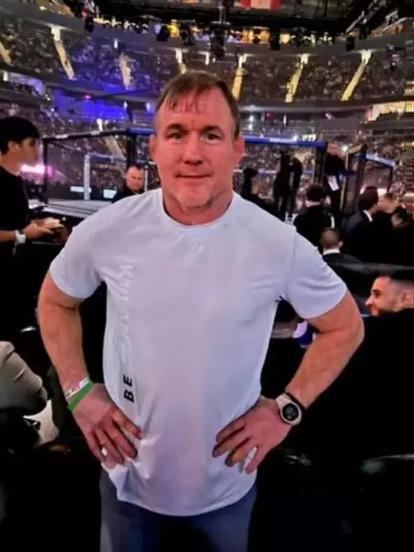 「グロすぎる」〝指欠損〟写真に衝撃…元格闘家マット・ヒューズさんに何が？「ケージの中の方が安全だった」「また事故？」「ノコギリ？」
