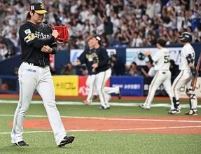 「あれだけチャンスをつぶしていたらね…」ソフトバンク小久保監督、クローザーの杉山一樹が打たれオリックスにサヨナラ負けも淡々