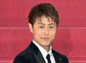元日本代表・柿谷曜一朗、タレント妻と〝ラブラブ観戦ショット〟に「カメラに抜かれてましたよ」「仲睦まじいとはこのこと」「絵になる」の声
