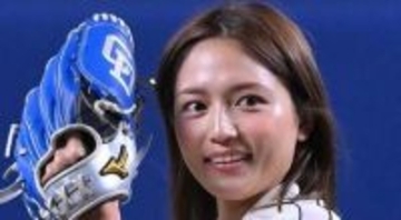 「ガチ？まじ？」川口春奈〝温泉ドロドロ〟しごきショットに反響「はーちゃんだって！？」「やばい最高」