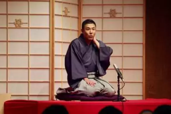 「いじめ抑止にパパさん貸して」〝ヒットマン顔〟三遊亭朝橘…一門集合写真に反響「笑っちゃった」「道を極めし男だからね」の声
