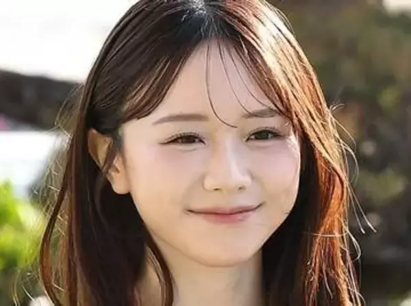 「えっっ」「勇気すごい」森香澄、インナーの〝後ろ姿〟にSNS衝撃「これはどういう時に着るんだろう？」「びっくり」「目の保養」