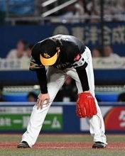 「影響なしということは絶対にない」ソフトバンク小久保監督、足首痛から復帰登板でセーブ失敗の杉山一樹について説明