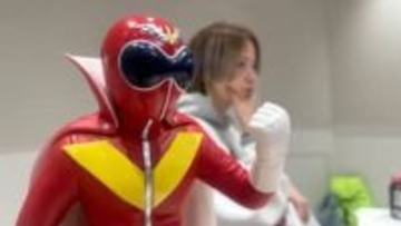 「すいません、ずっと20代だと…」戦隊好きアナ、42歳誕生日に「若過ぎっ」免許公開でSNS騒然