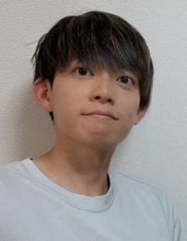 「本当に松丸くんなの!?」〝イケイケお腹〟披露の松丸亮吾に「無双したいのか君は」「かわいい顔からは想像できない」「腹くらい出とけよ」反響の声