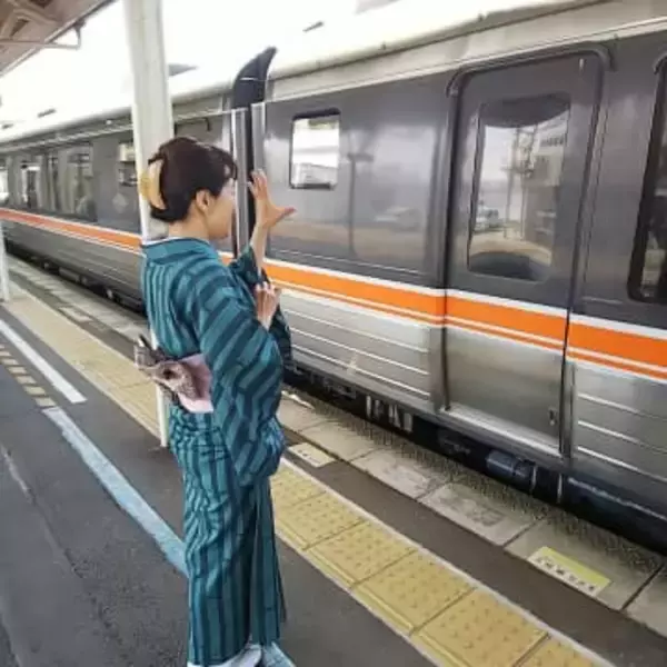 大河ドラマ「春の波涛」出演女優が駅弁屋の社長へ…元女優の近影が話題「楽しそう」「素晴らしい駅弁屋さんの一つ」