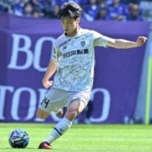 「これじゃJ1で戦えないとプレーで示そうと」　アビスパ福岡、新加入のMF椎橋慧也が移籍後初スタメンで存在感