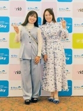 女子プロゴルファーが華麗にドレスアップ　15日開幕のSkyRKBレディース　福岡市内で前夜祭