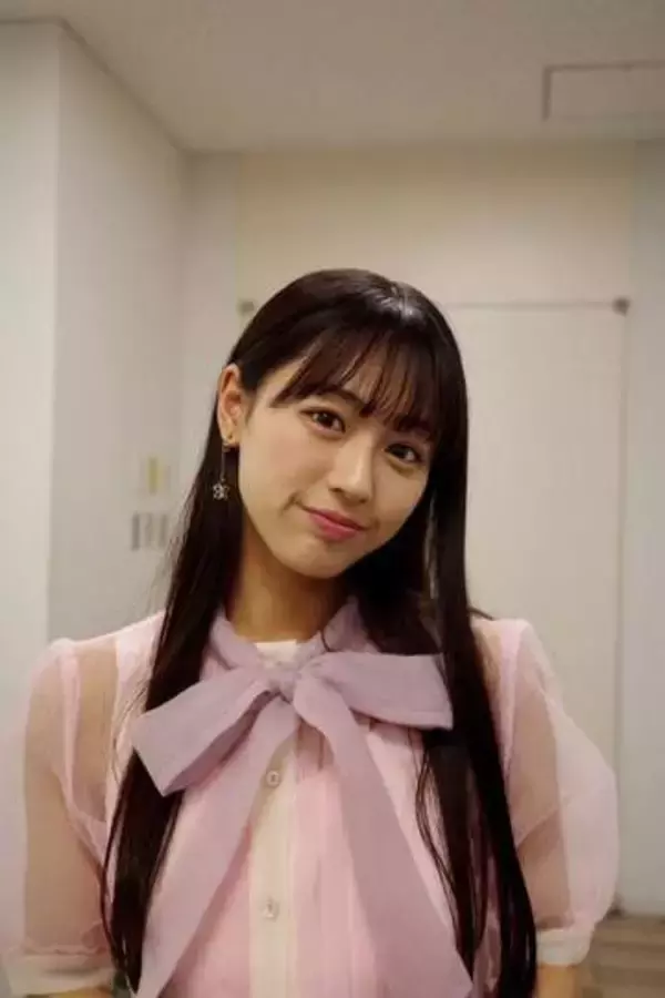 「そっくりやないか」「JK姿良いねぇ」母は有名アスリート！ドラマショットの19歳宮下結衣に脚光