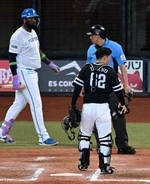 ソフトバンク海野隆司が日本ハム・レイエスに〝抗議〟した理由明かす「疑心暗鬼になってやりたくないので」